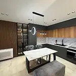 Sel Luxury Apartment's Apartment *