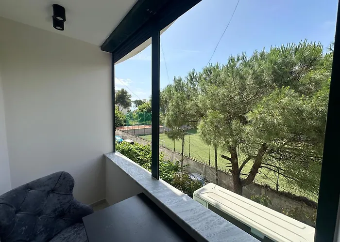 Sel Luxury Apartment's ドゥラス